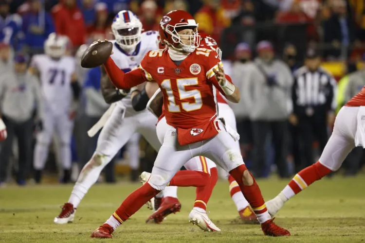 Mahomes mantiene aplomo