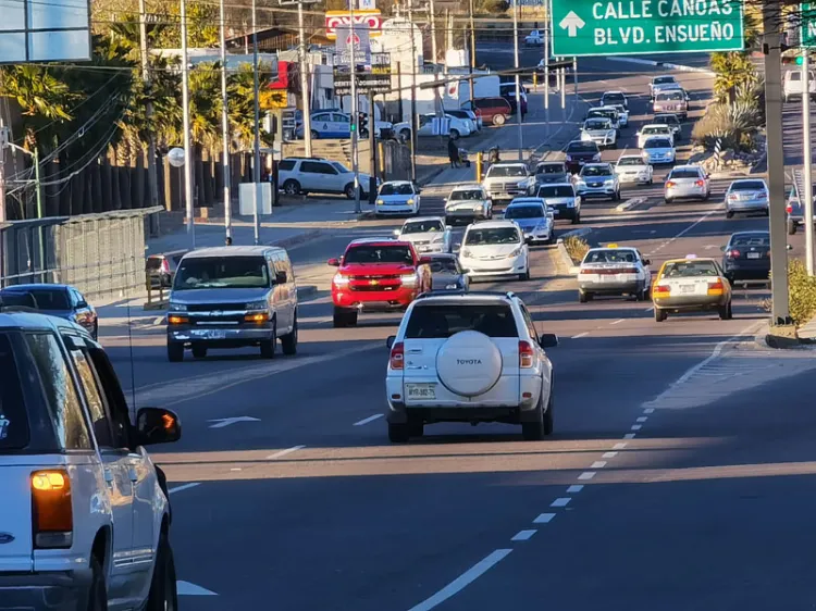 Golpean a vendedores de autos las facilidades para legalización