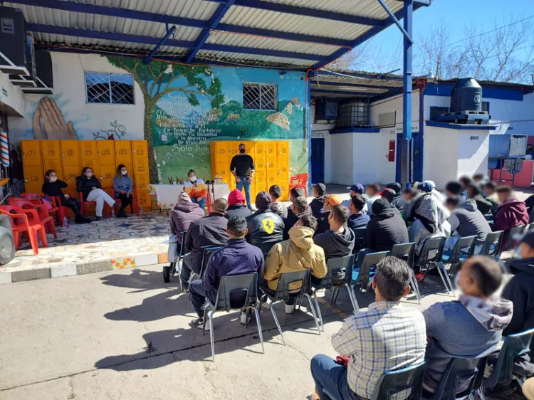 Llevan curso sobre síndrome de abstinencia infantil