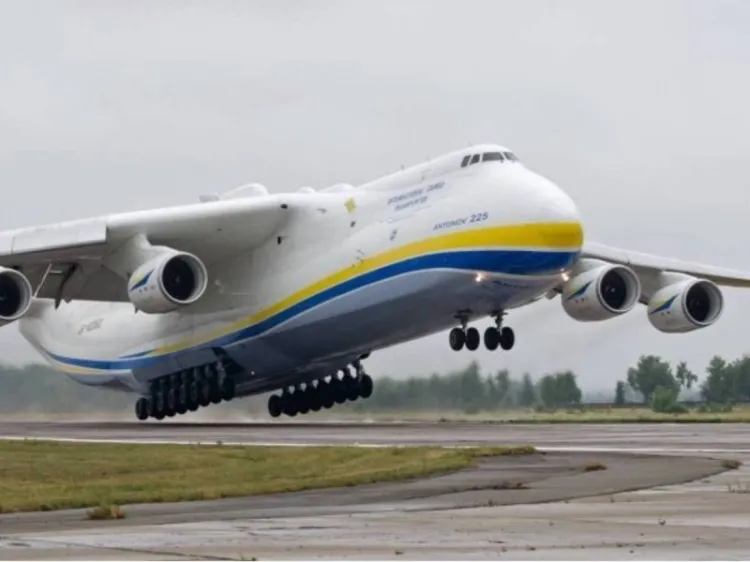 Rusia destruye en Ucrania el “avión más grande del mundo”