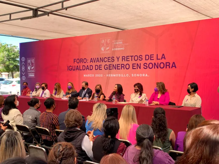 Refrenda Durazo compromisos con las mujeres