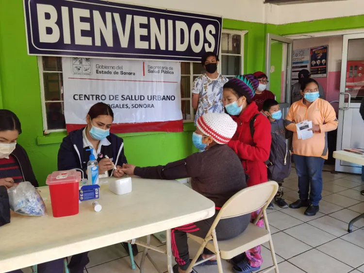 Llevan jornada de salud a migrantes en albergue San Juan Bosco