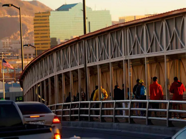 Estados Unidos permite entrada de ucranianos desde frontera con México