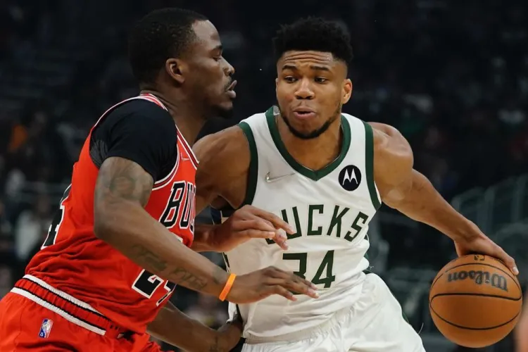 Bucks amplían dominio