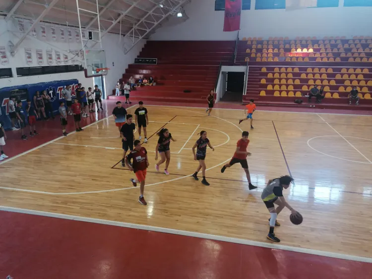 Viene basquetbol Interbarrial