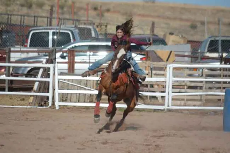 Celebran Torneo de Rodeo Binacional