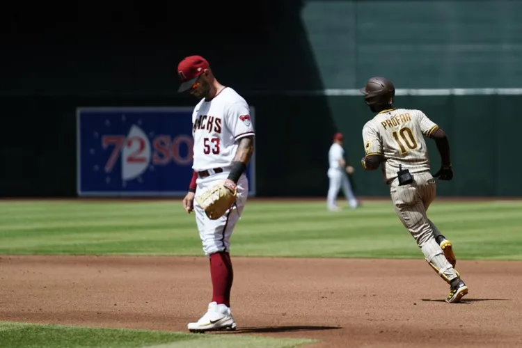 Padres madrugan a Diamondbacks