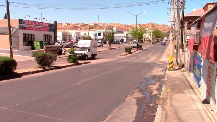 Solicitan colocar reductores en el bulevar Los Nogales