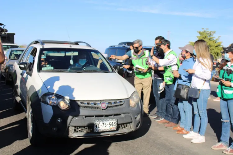 Secretario de Gobierno y gabinete estatal se ponen la camiseta de protección civil