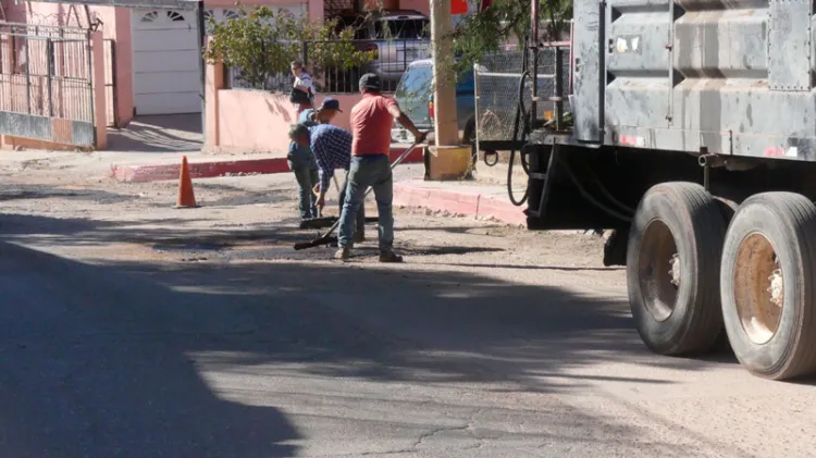 En marcha el programa de bacheo emergente de calles