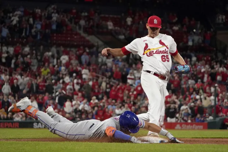 Mets vence a Cardenales