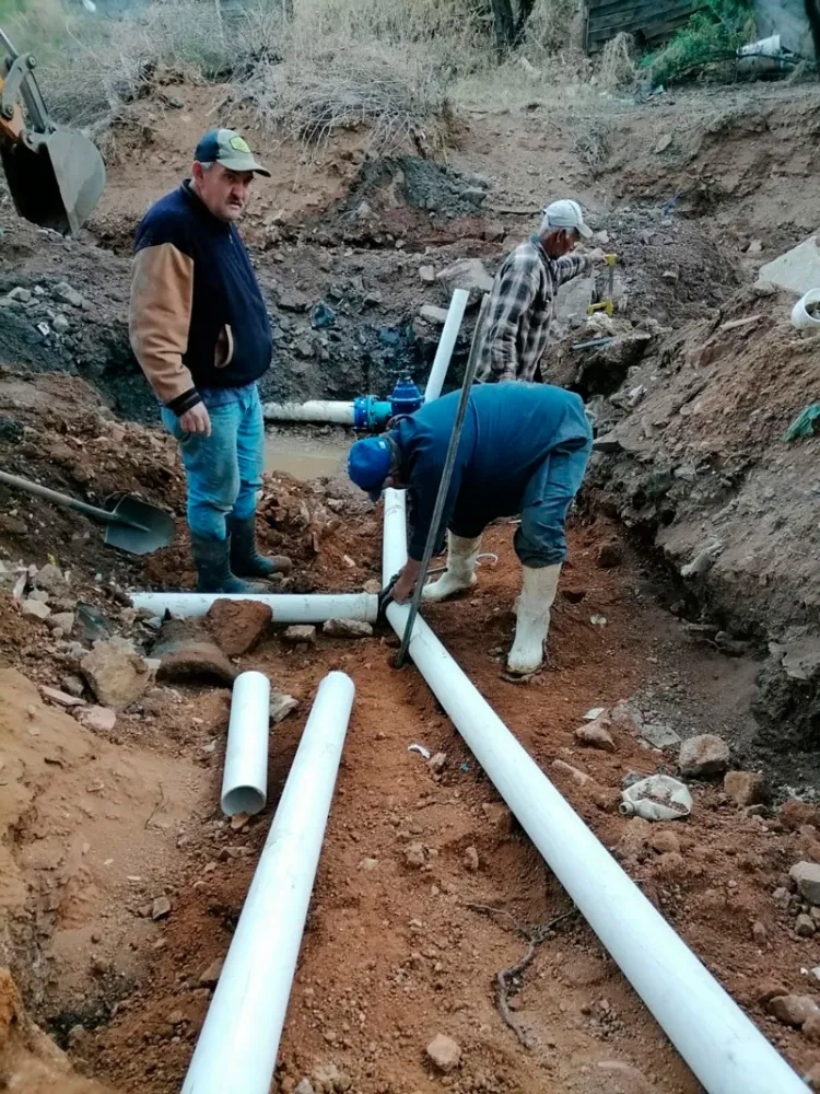 Refuerzan suministro de agua en colonia Canoas y Puesta del Sol