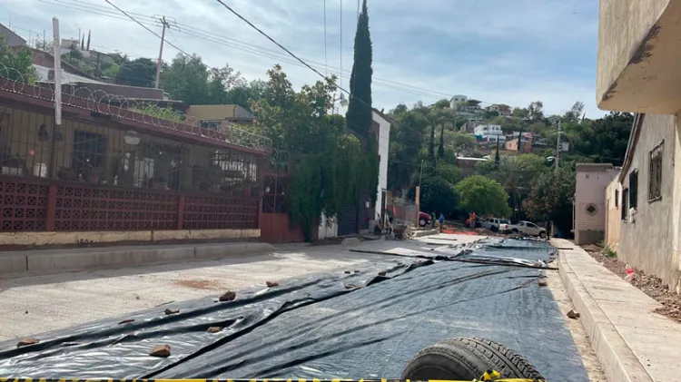 Mejoran condiciones de las calles con la pavimentación