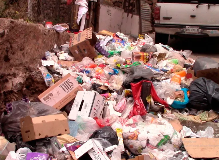 Falla recolección de basura en la colonia Héroes