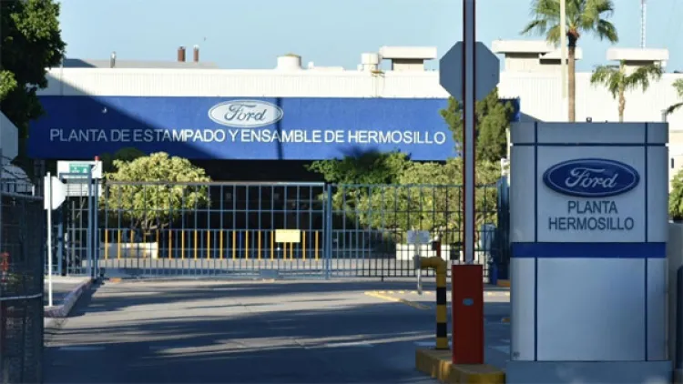 Buscan solucionar paro laboral en planta Ford