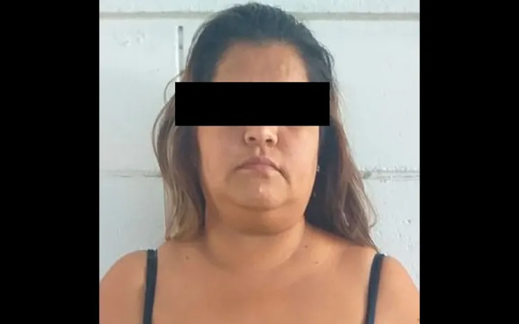 Sorprenden a mujer con narcóticos