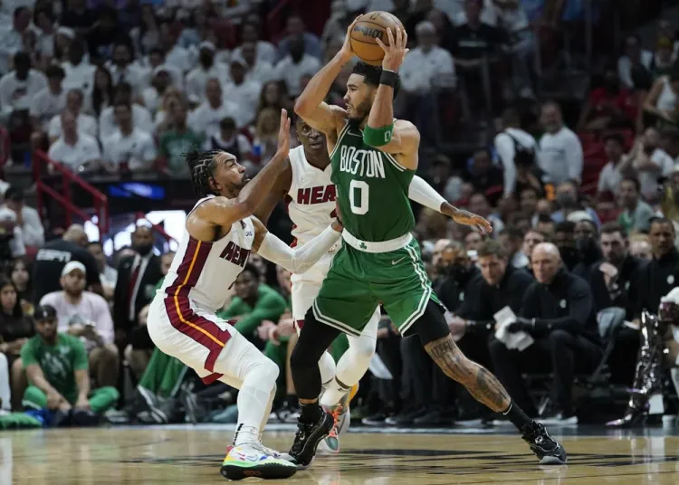 Celtics reacciona con paliza