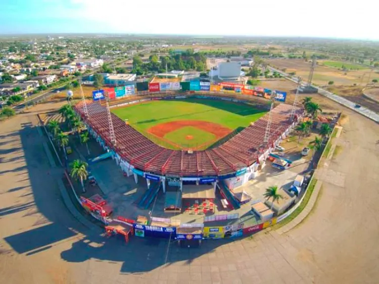 Invertirán 67 mdp en estadio de Navojoa