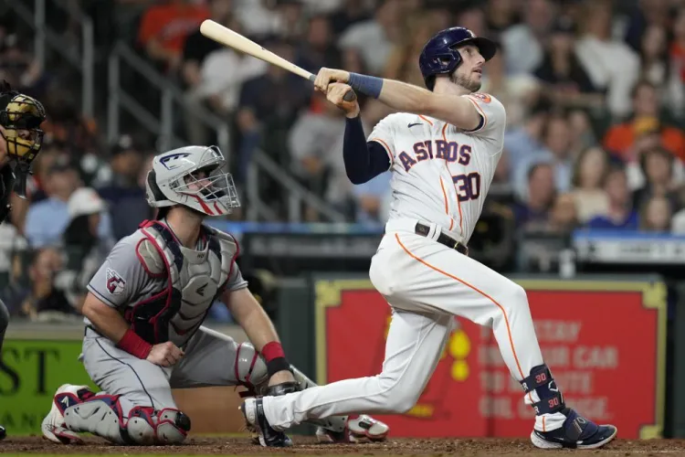 Valdez y Tucker guían a los Astros