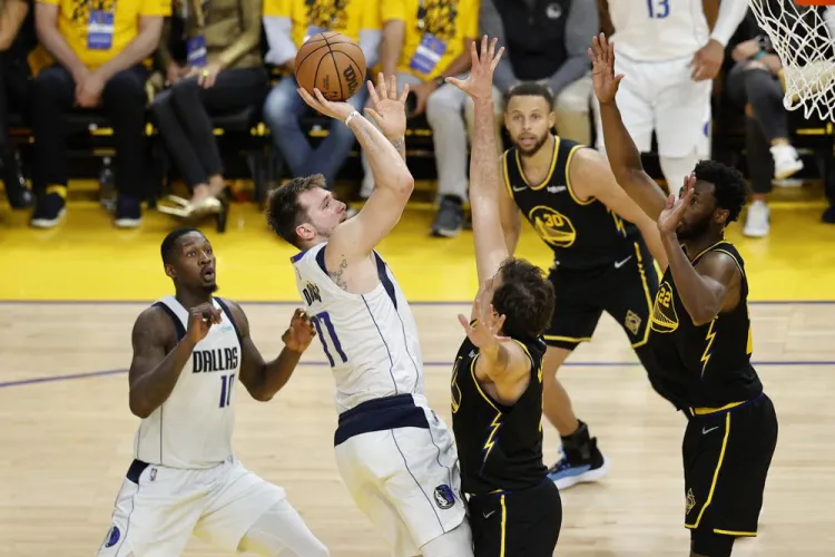 Doncic se concentra en su peso