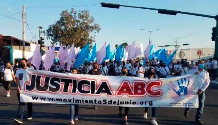 Alistan marcha los padres de niños sobrevivientes de ABC