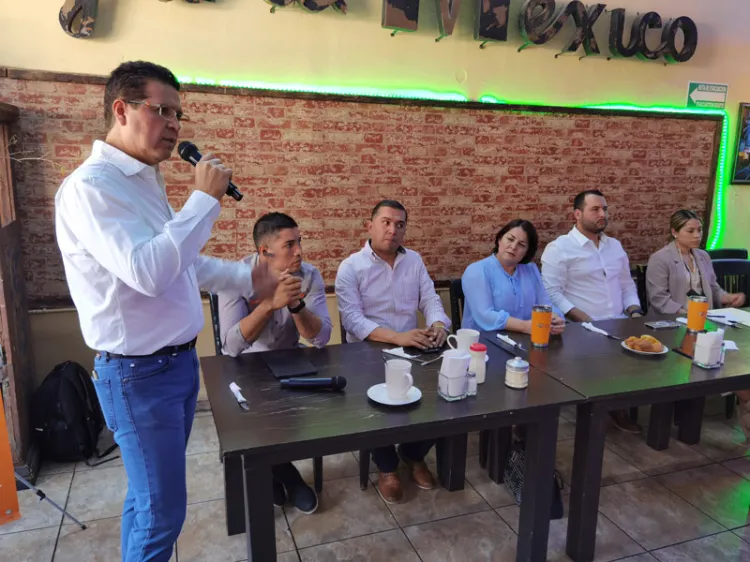 Asume Demetrio Ifantópulos dirigencia del PMC Nogales