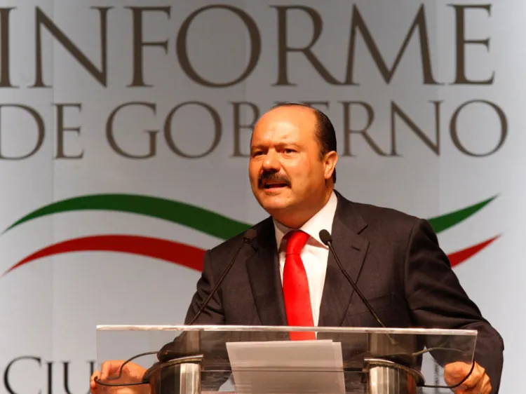 Entrega EU a Cesar Duarte, ex gobernador de Chihuahua a México