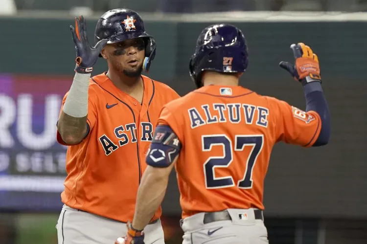 Astros se llevan triunfo