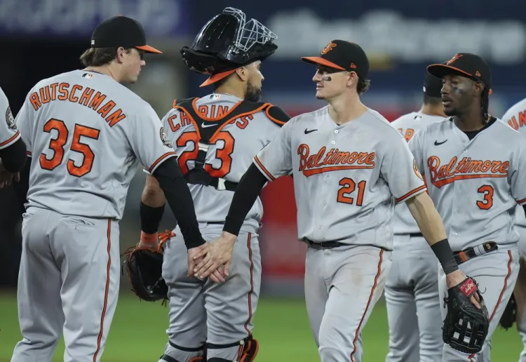 Despiertan bats de Orioles