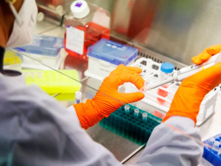 Encuentran ADN de viruela del mono en semen de pacientes