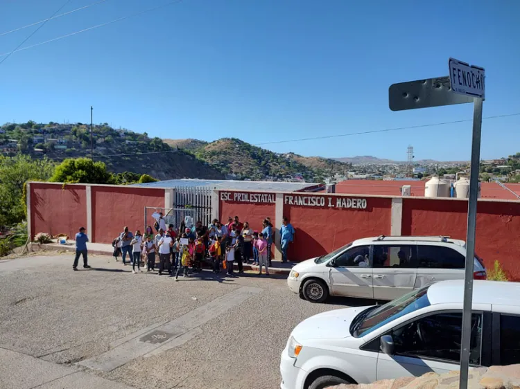 Habilitan energía eléctrica en escuela Francisco I. Madero