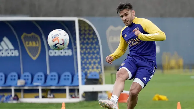 Salvio llega a los Pumas