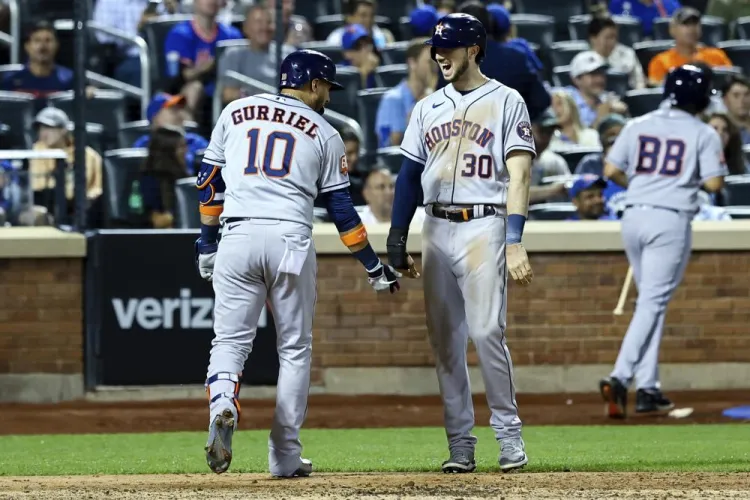 Astros apabulla a los Mets