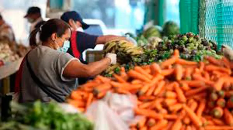 Confían comerciantes en la eliminación de gravámenes