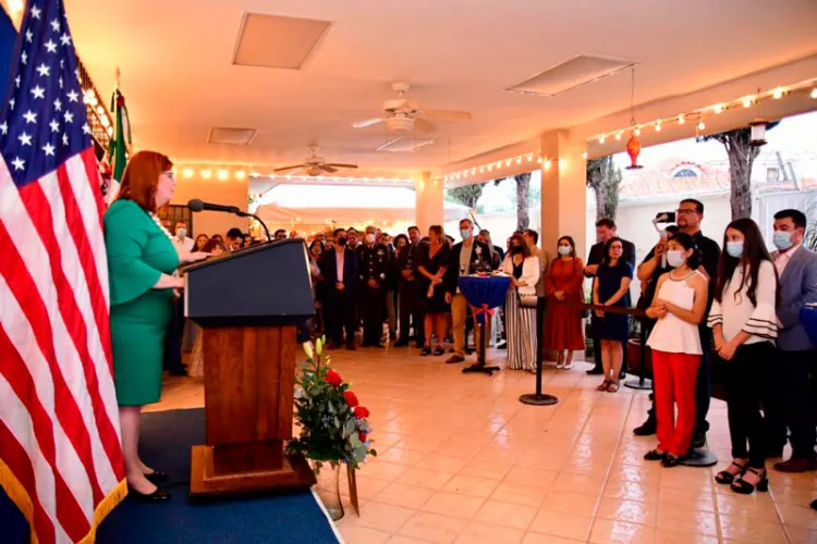 Festeja el consulado de EU 246 años de independencia