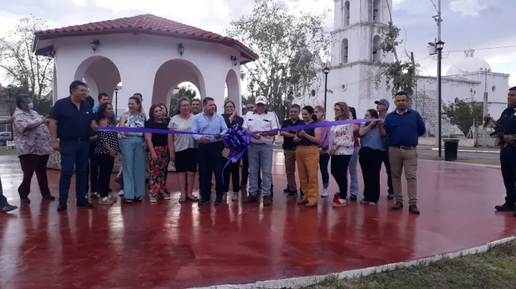 Concluye remodelación de la Plaza de San Ignacio