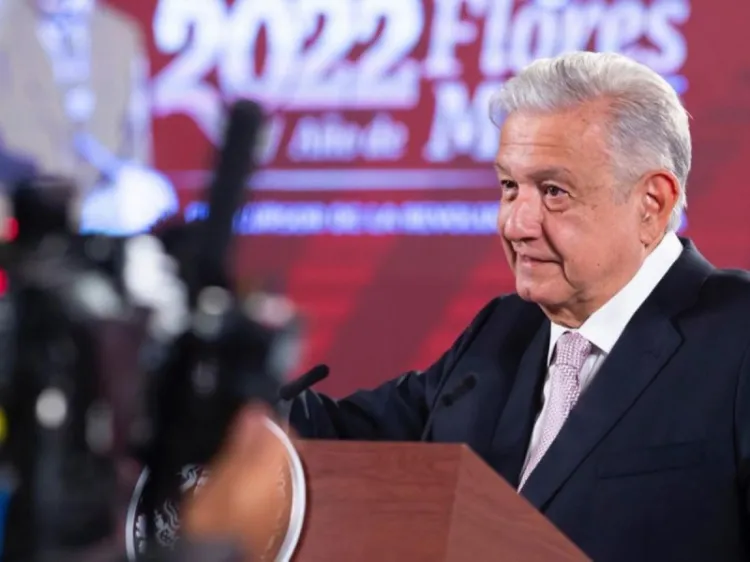 Orden de gobernador de Texas sobre migrantes es vulgar, inmoral y retrógrada: AMLO