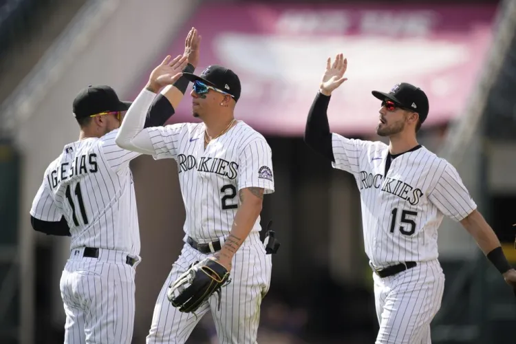 Rockies se imponen a Padres