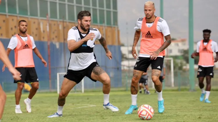 Gignac rechaza vacunarse