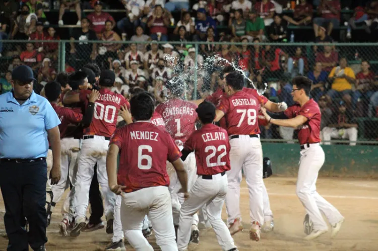 Oro de Sonora en pelota blanda