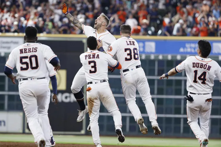 Astros limpia a los Yanquis