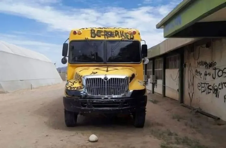 Grafitean y vandalizan instalaciones del CBTA