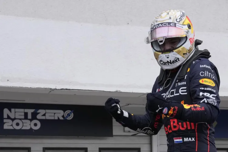 Verstappen se despega