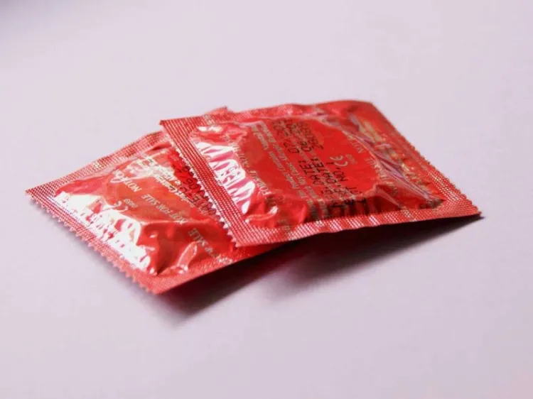 Adolescentes no saben para qué sirve el condón