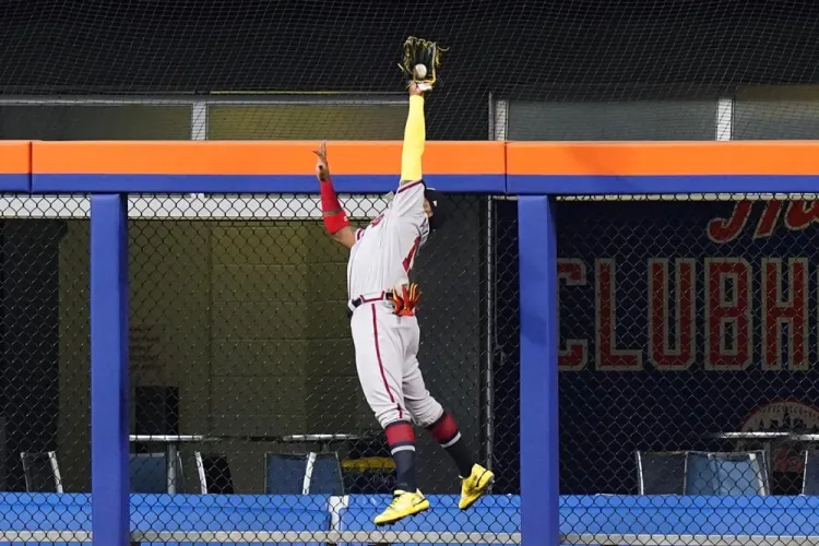 Bravos vencen a los Mets