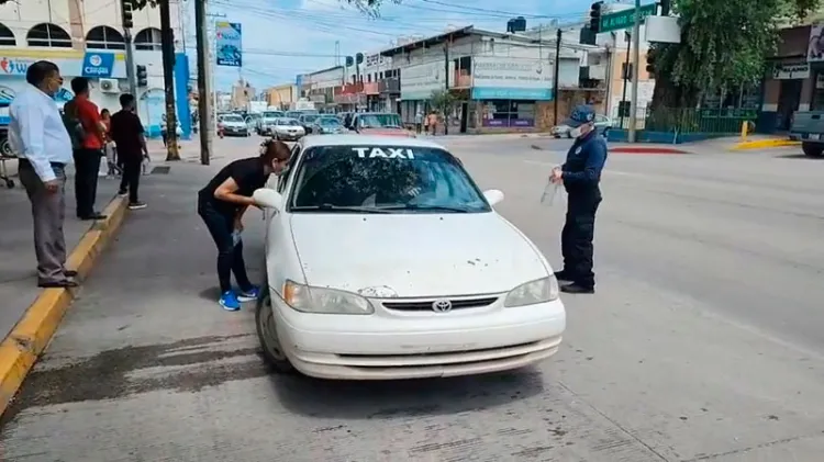 Verifican protocolos Covid en operativo con transporte público