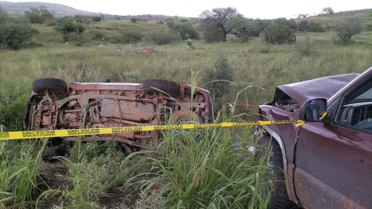 Fallece matrimonio en choque carretero