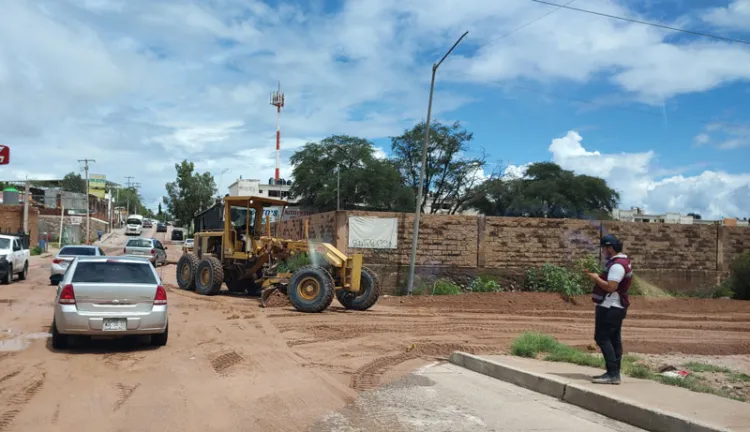 Organizan cuadrilla para rehabilitación de calles