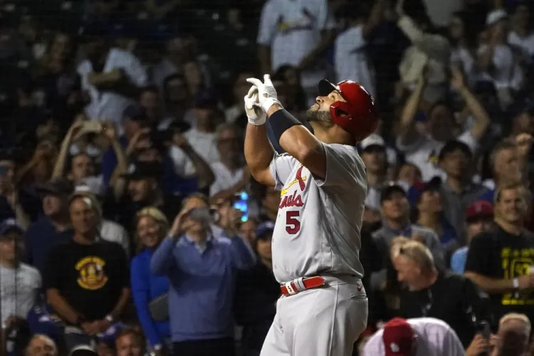 Pujols da triunfo a Cardenales