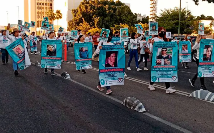 Buscadoras llaman a marcha